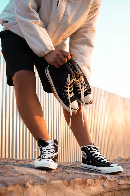 Converse All Star Black Cream