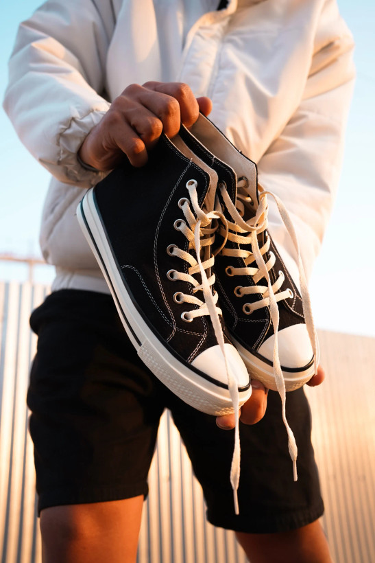 Converse All Star Black Cream